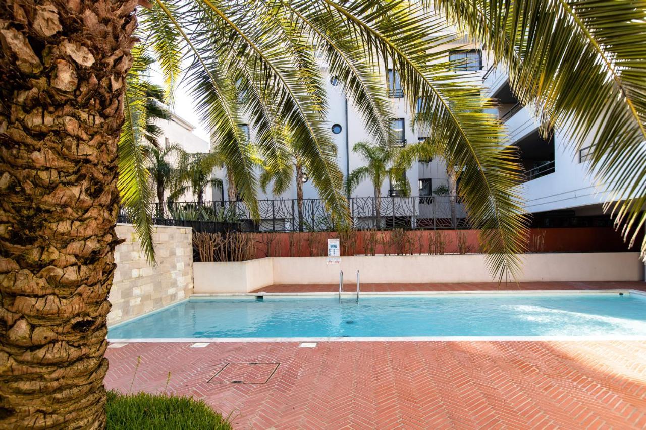 Renovated 2-Br Apartment With Terrace And Pool Cannes Exteriör bild
